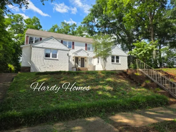 303 E 6th St #B, Tuscumbia, AL 35674