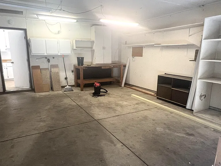 10387 S White Rock Rd #B — Photo 19