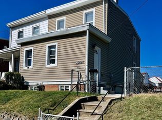 3306 W 3rd St, Trainer, PA 19061