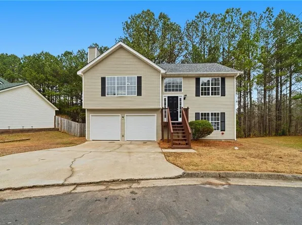 3754 Salem Meadows Dr, Lithonia, GA 30038