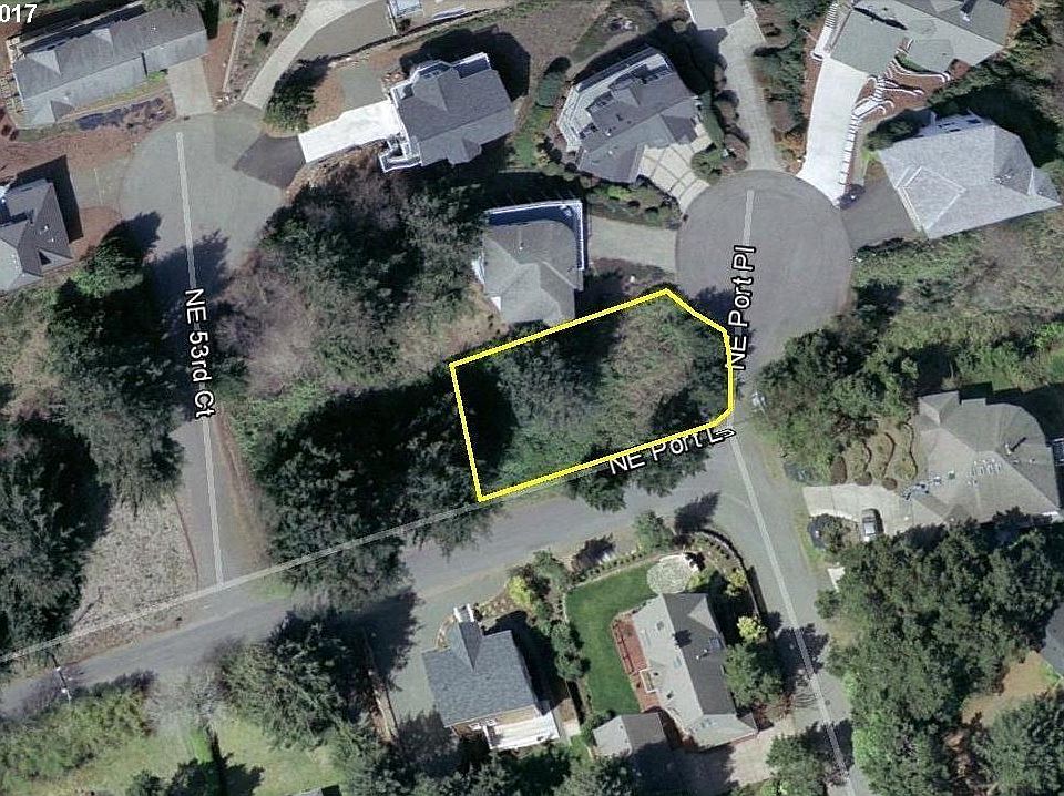 2nd image of 5300 NE Port Pl #7