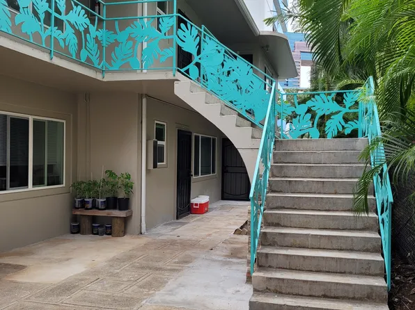 454 Kuamoo St APT A, Honolulu, HI 96815