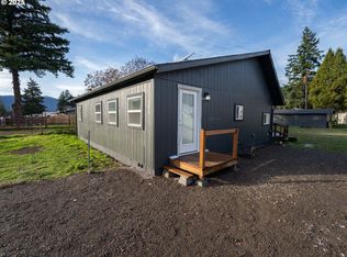 47875 Elgin Ave, Oakridge, OR 97463