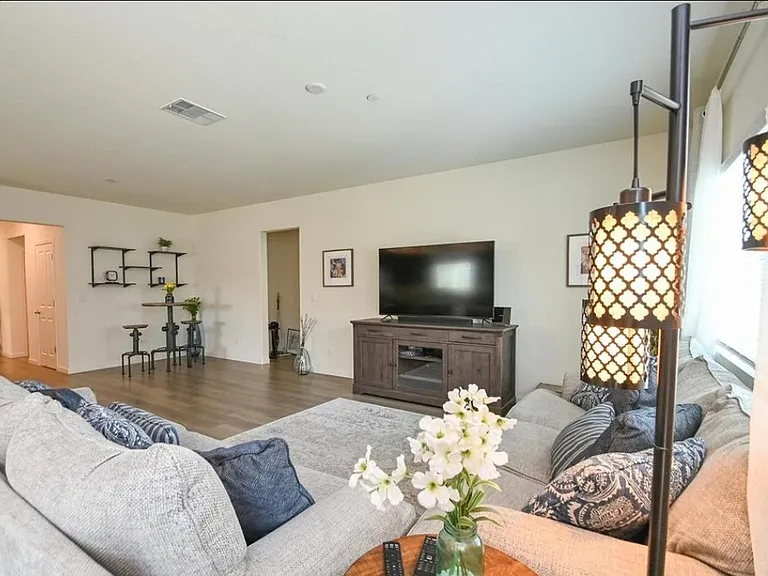1204 Aspenparke Way — Photo 13