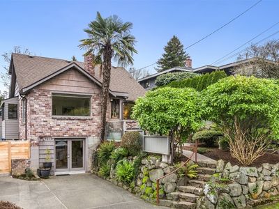 9212 26th Avenue NW, Seattle, WA, 98117