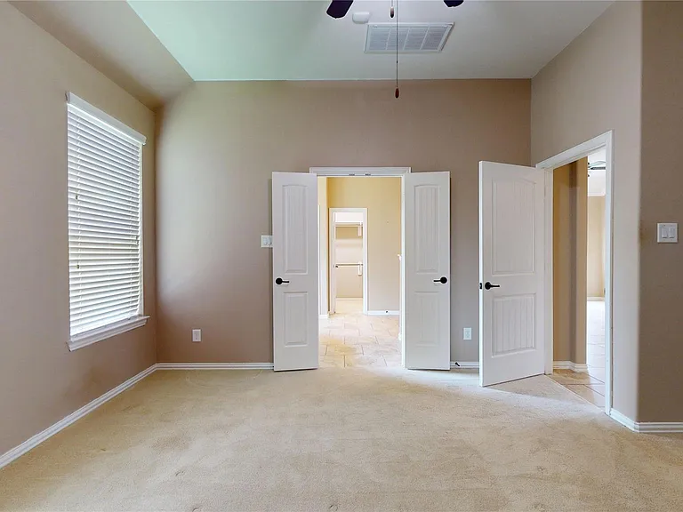 12314 Meadow Breeze Dr — Photo 19