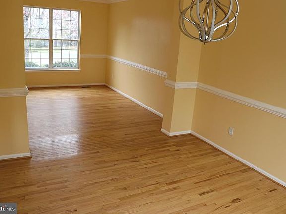 5th image of 11200 Little Fox Ln