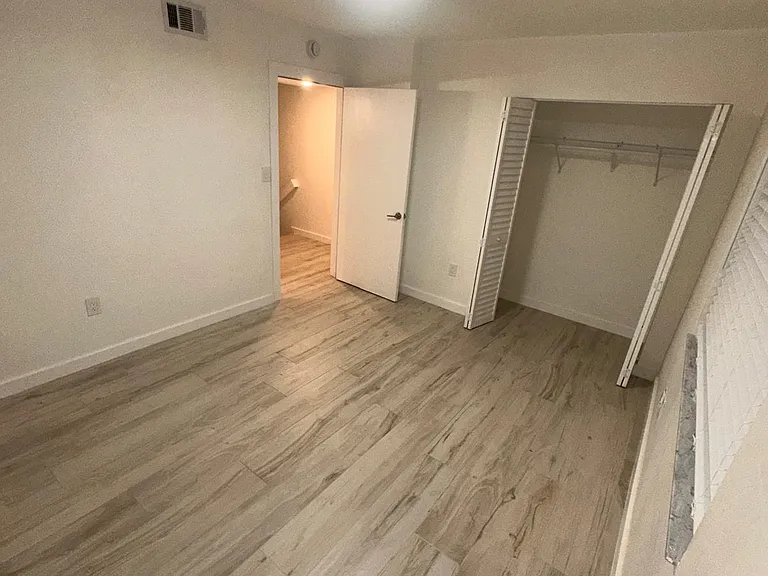 631 NW 82nd Ave #219 — Photo 14
