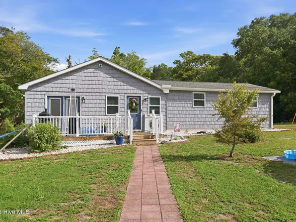 113 N Guthrie Lane, Newport, NC 28570