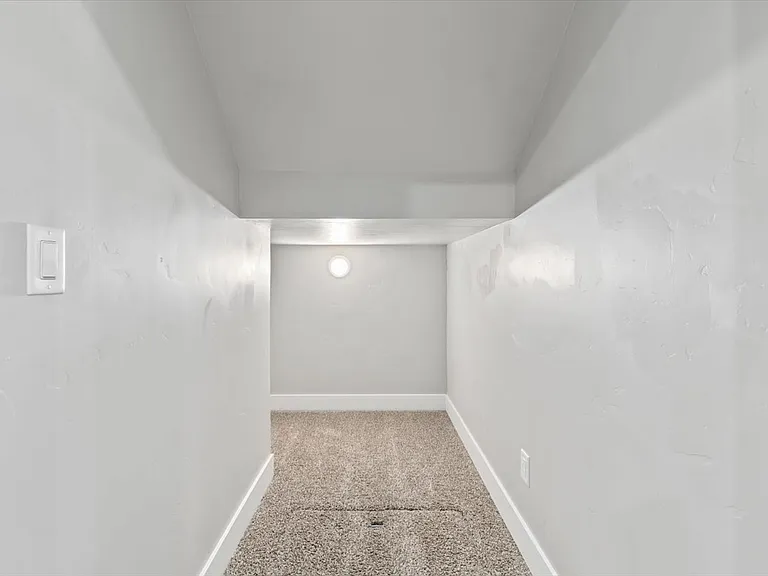 1911 W Wind Drift St — Photo 39