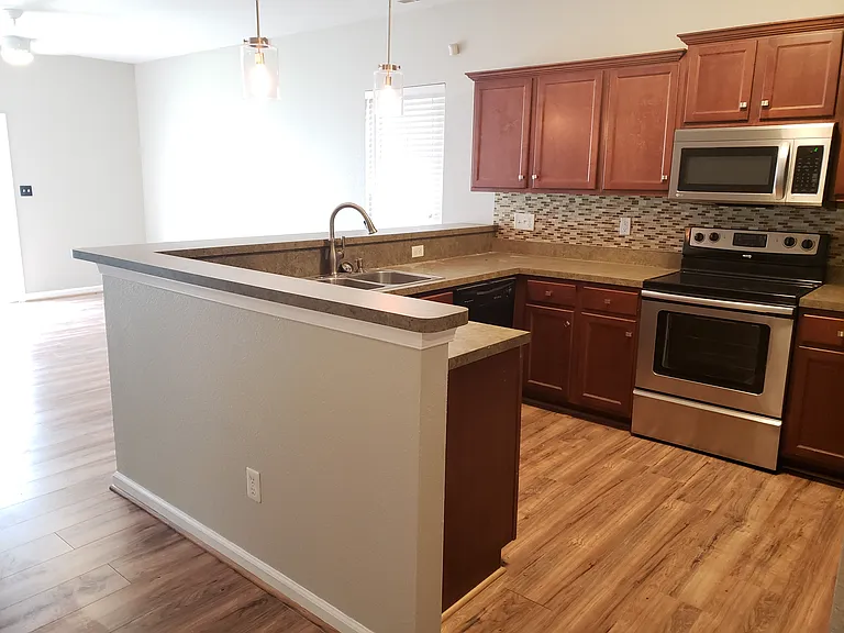 851 Norview Ave #206 — Photo 11