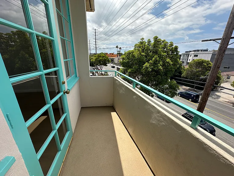 4230 S Centinela Ave #301 — Photo 12