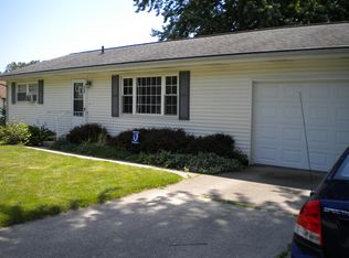 228 Olive St, Cromwell, IN 46732
