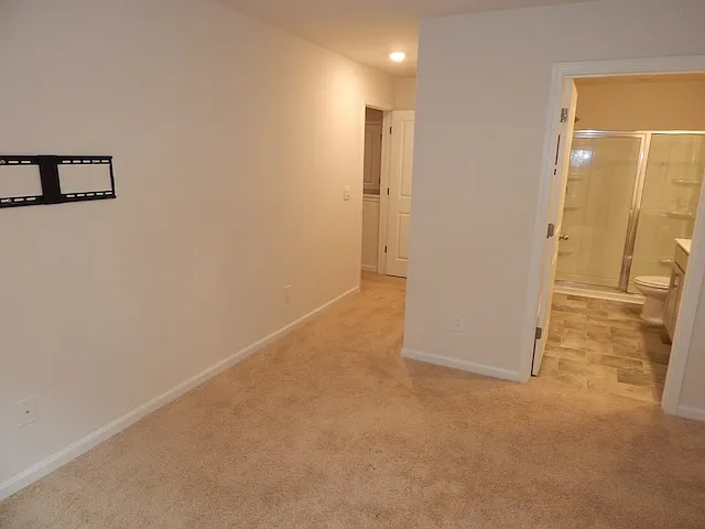 207 Oakmont Valley Trl — Photo 11