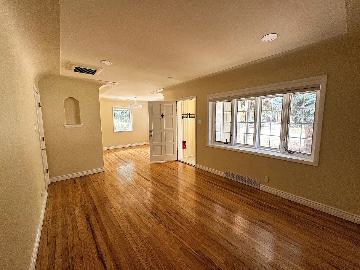 2 bed, 1344 sqft, $2,595 — Photo 2