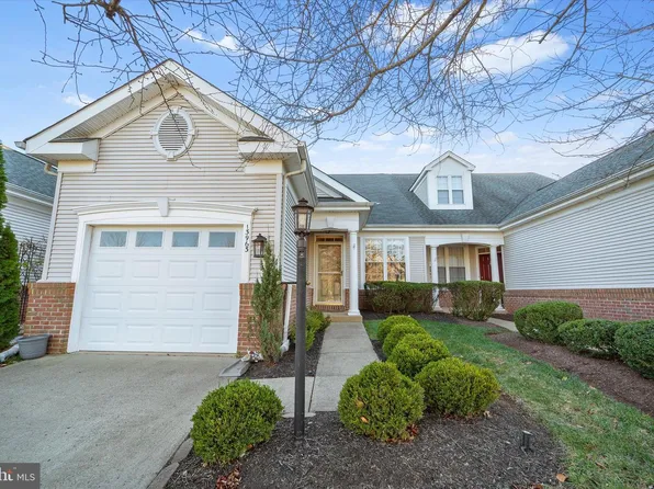 13963 Chelmsford Dr, Gainesville, VA 20155