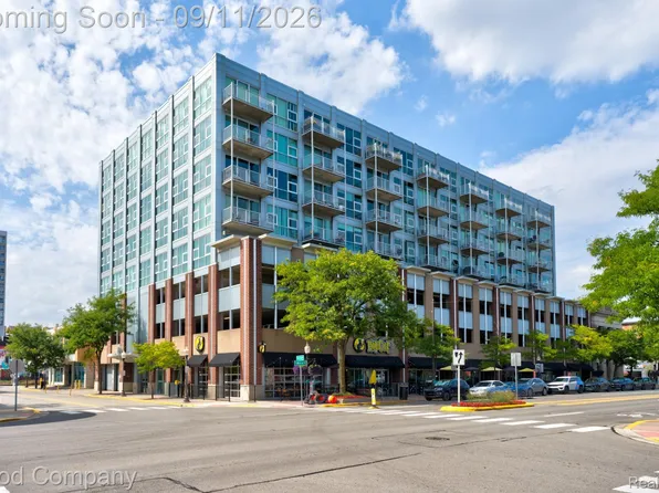 100 W 5th St, Royal Oak, MI 48067