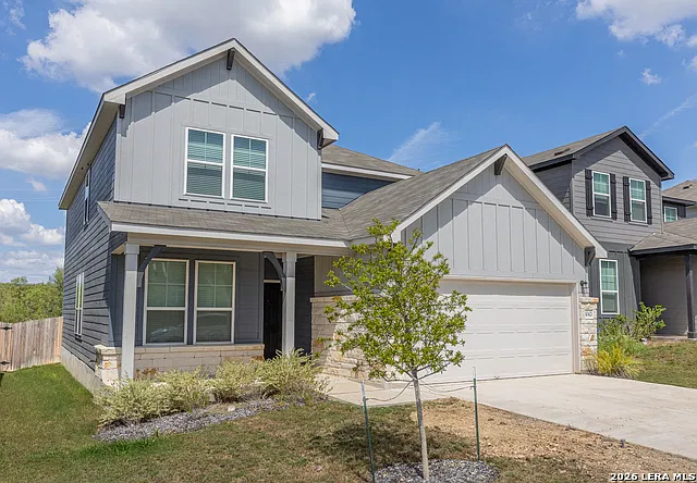 4 bed, 3.0 bath, 2595 sqft, $2,000 — Photo 3