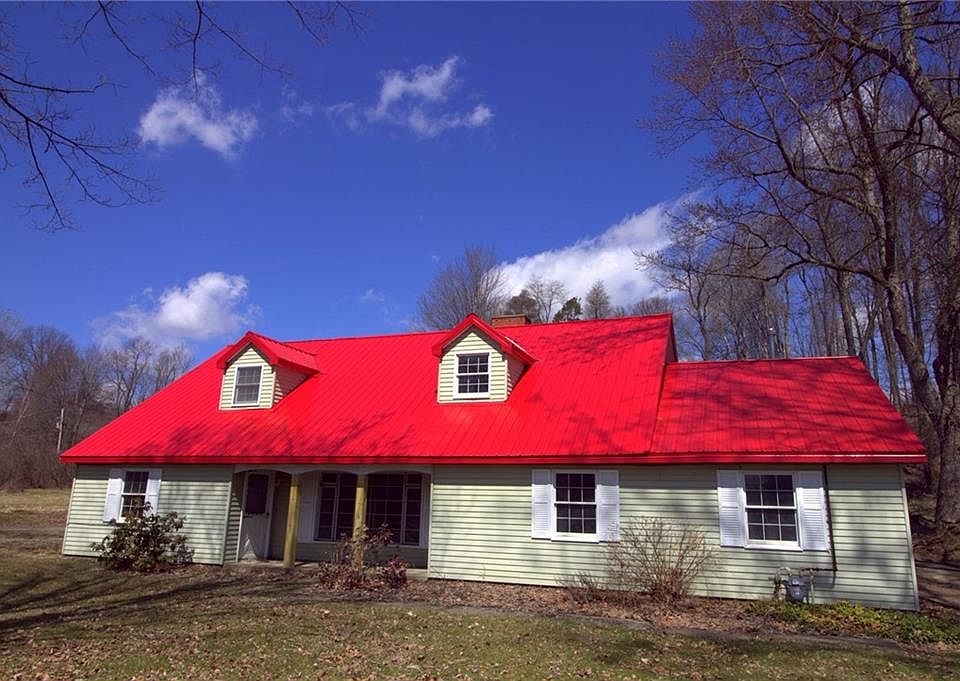 1st image of 83 Waterford St