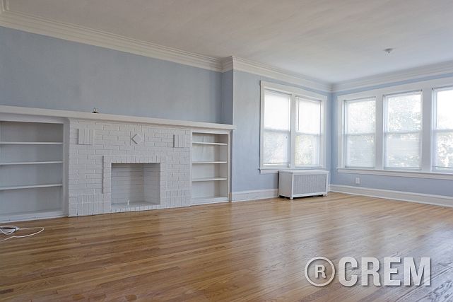 1st image of 4855 N Washtenaw Ave