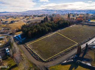 443 Westridge Rd, Selah, WA 98942