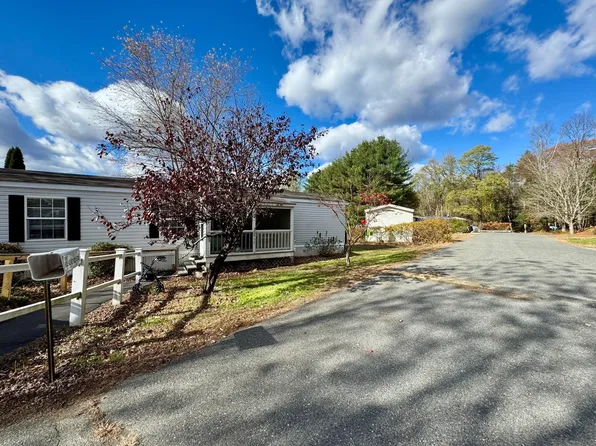 4 Earl Avenue, Winchester, NH 03470