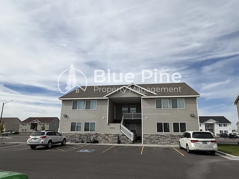 3565 E Gample Ave #3