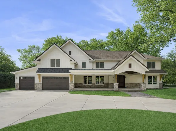 1220 N Harvard Ave, Arlington Heights, IL 60004