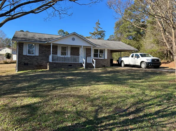 1 Spring Cir, Fountain Inn, SC 29644