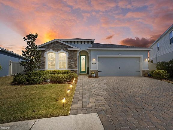 2nd image of 12232R Blue Pacific Dr