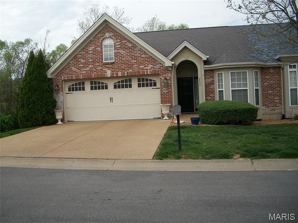 1st image of 2404 Andrea Crest Dr