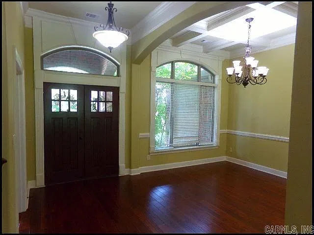 4 bed, 3.0 bath, 3038 sqft, $3,300 — Photo 2
