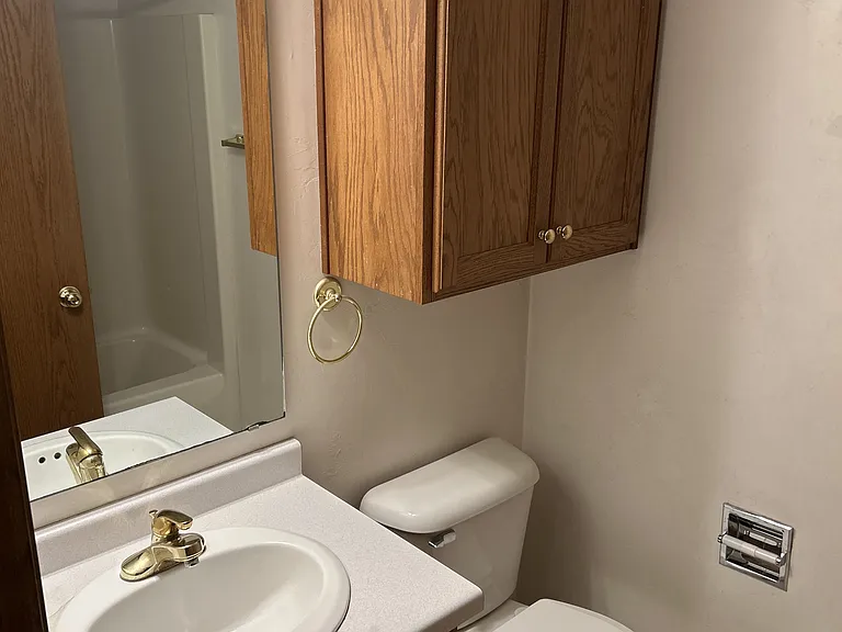 700 Parkview Rd — Photo 3