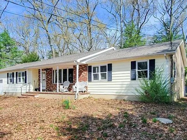 161 W Millstream Rd, Cream Ridge, NJ 08514