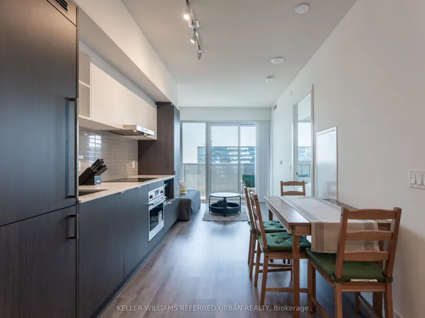 138 Downes St #4108, Toronto, ON M5E 0E4