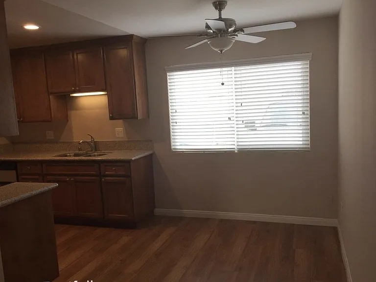 Parklane East Apartments — Photo 5