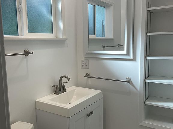 2nd image of 1140 Elm Dr #1