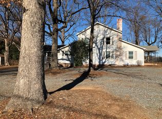 311 Oakdale Rd, Charlotte, NC 28216