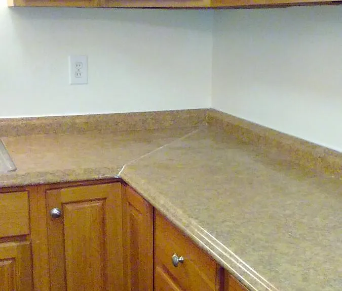 202 Hosmer St — Photo 6