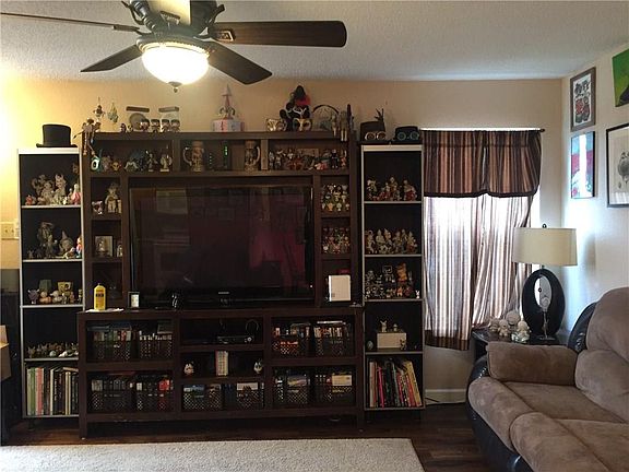 2nd image of 1294 Kenwood Dr