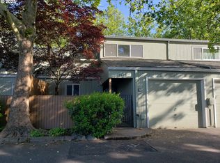 1619 NW Rolling Hill Dr, Beaverton, OR