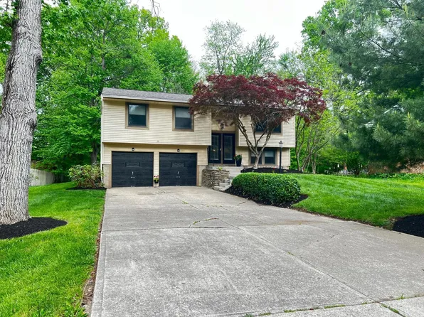 5772 Oakleaf Dr, Milford, OH 45150