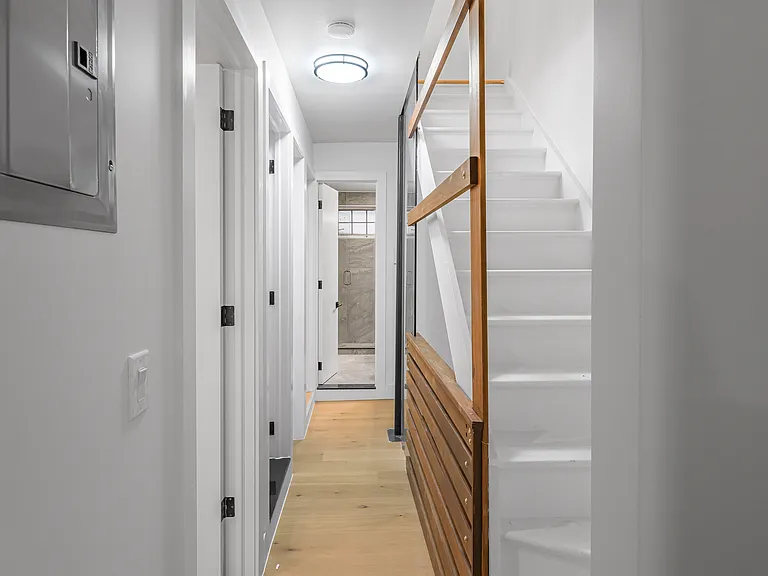 19 1st Ave #3 — Photo 22
