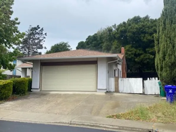 2152 Blue Jay Cir, Pinole, CA 94564
