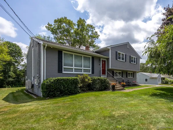 28 Sandy Lane, Wolcott, CT 06716