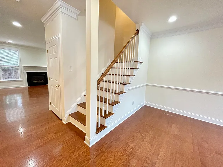 9519 Dellbrook Ct — Photo 14