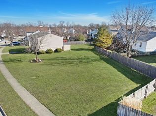 3003 Gratz Ridge Rd, Grove City, OH 43123