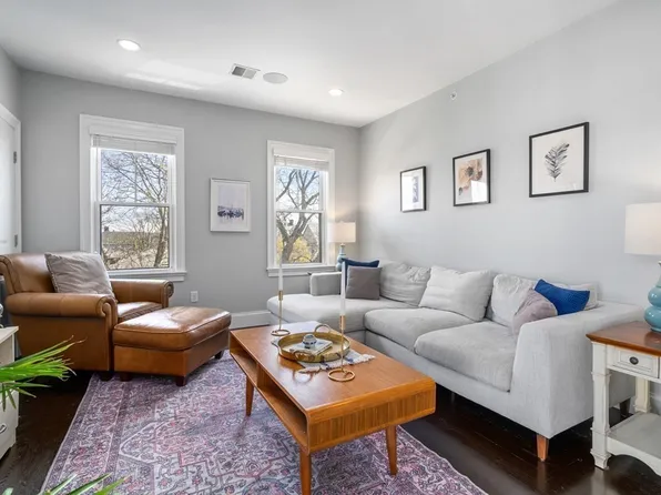 332 Ashmont St #6, Dorchester, MA 02124