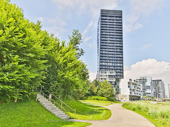 3rd image of 170 Bayview Ave #820