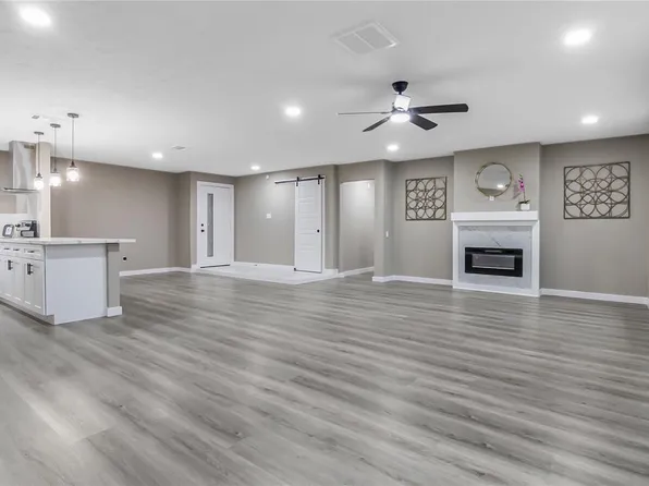 531 Whippoorwill Drive, Missouri City, TX 77489